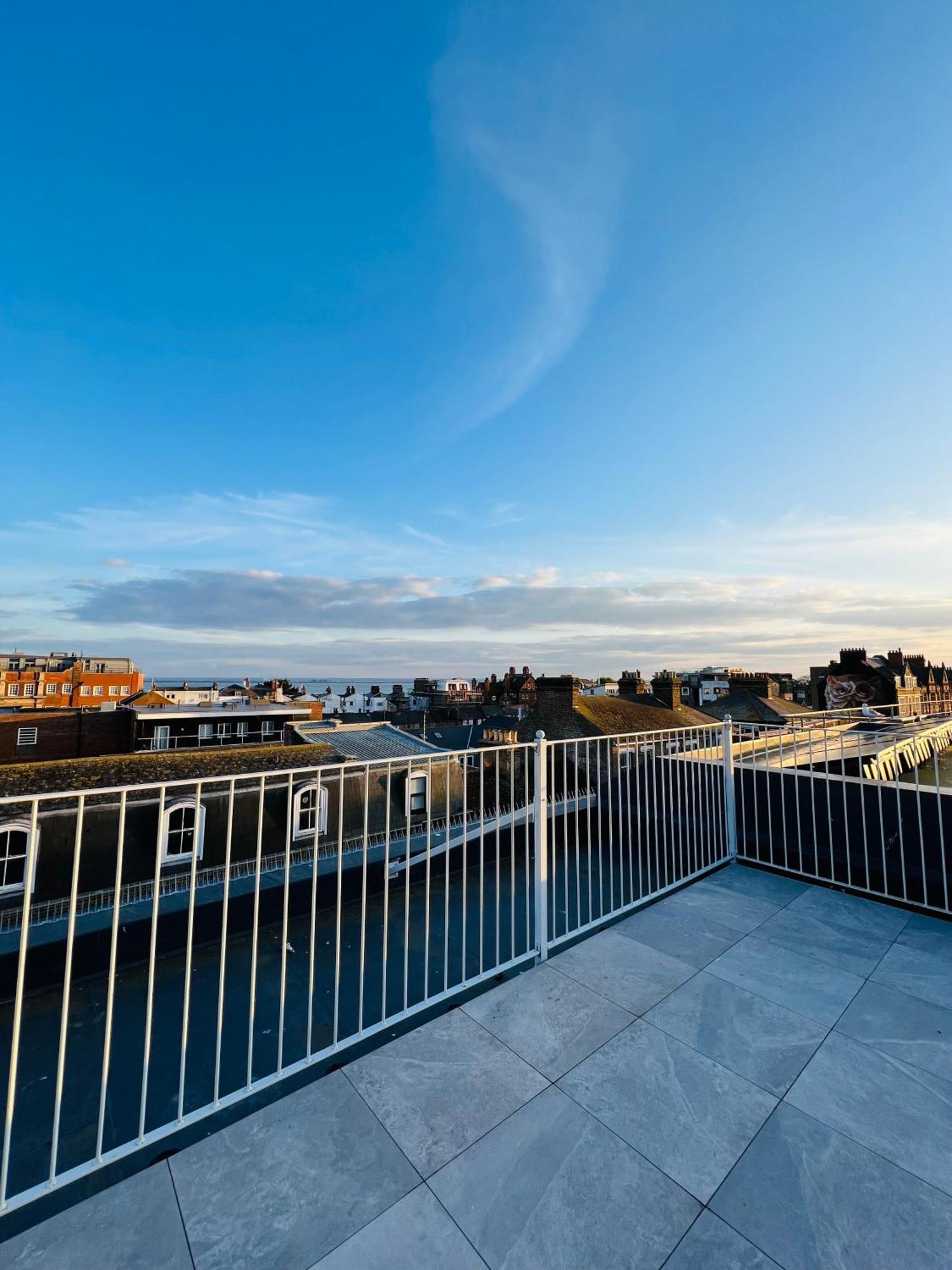 Stunning New Penthouse Apartment Southend-on-Sea Luaran gambar